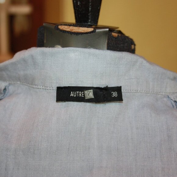 Autreton Short Sleeve Women's Dress Shirt - Picture 5 of 6